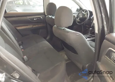 2014 Nissan Altima 2.5 S z USA, uszkodzony, nr VIN 1N4AL3AP2EN223293